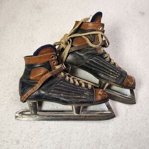VTG Nestor Johnson North Star Ice Hockey Speed Skates Mens Size 6 Leather Strap
